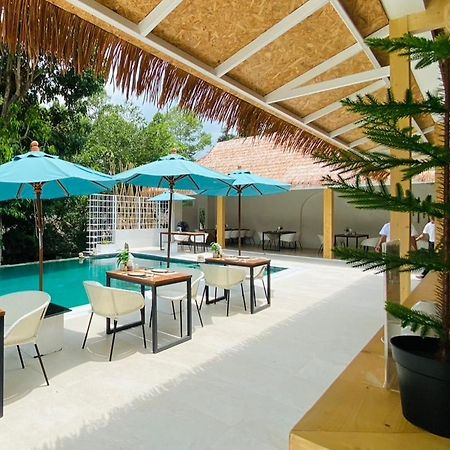 Baan Khao Hua Jook Hotell Chaweng Beach Exteriör bild